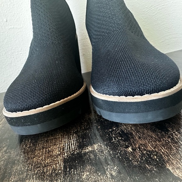 Eileen Fisher London Recycled Stretch Knit Bootie - Picture 9 of 11